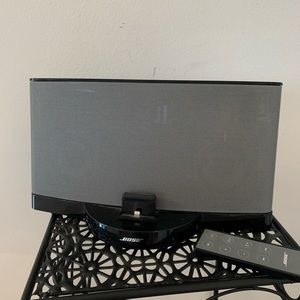 Bose sound dock